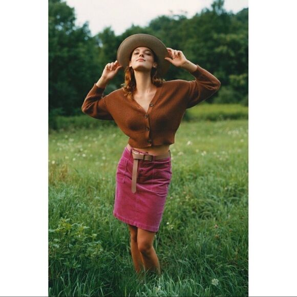 NEW Anthropologie Pilcro Talia Pink Raspberry Corduroy Button Mini Skirt Size 2 - Picture 1 of 6